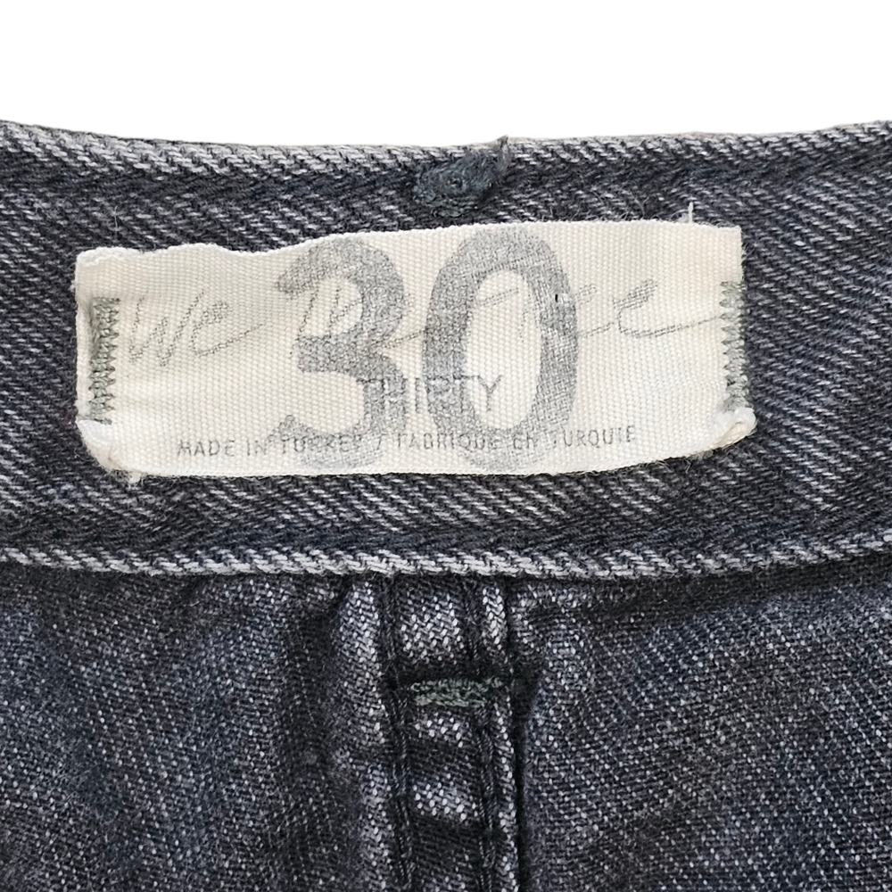 WeThe Free Jesse Carpenter Fray Hem Button Fly Faded Black Shorts Size 30 - Picture 7 of 14